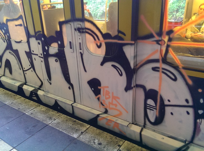 bvg-graffiti-berlin-15