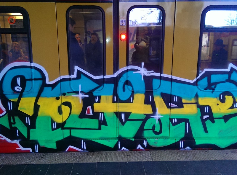 bvg-graffiti-berlin