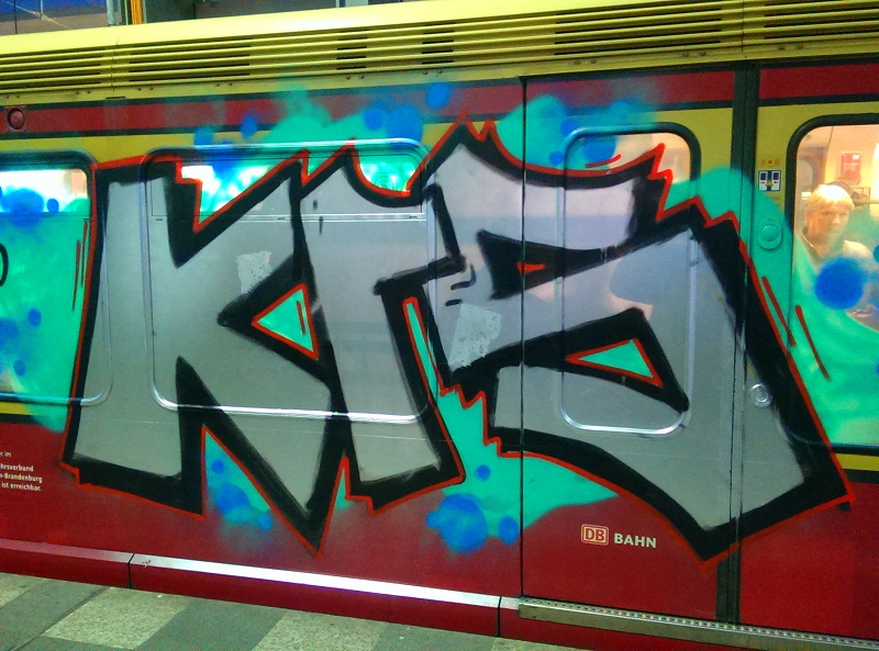s-bhan-graffiti-berlin-4455