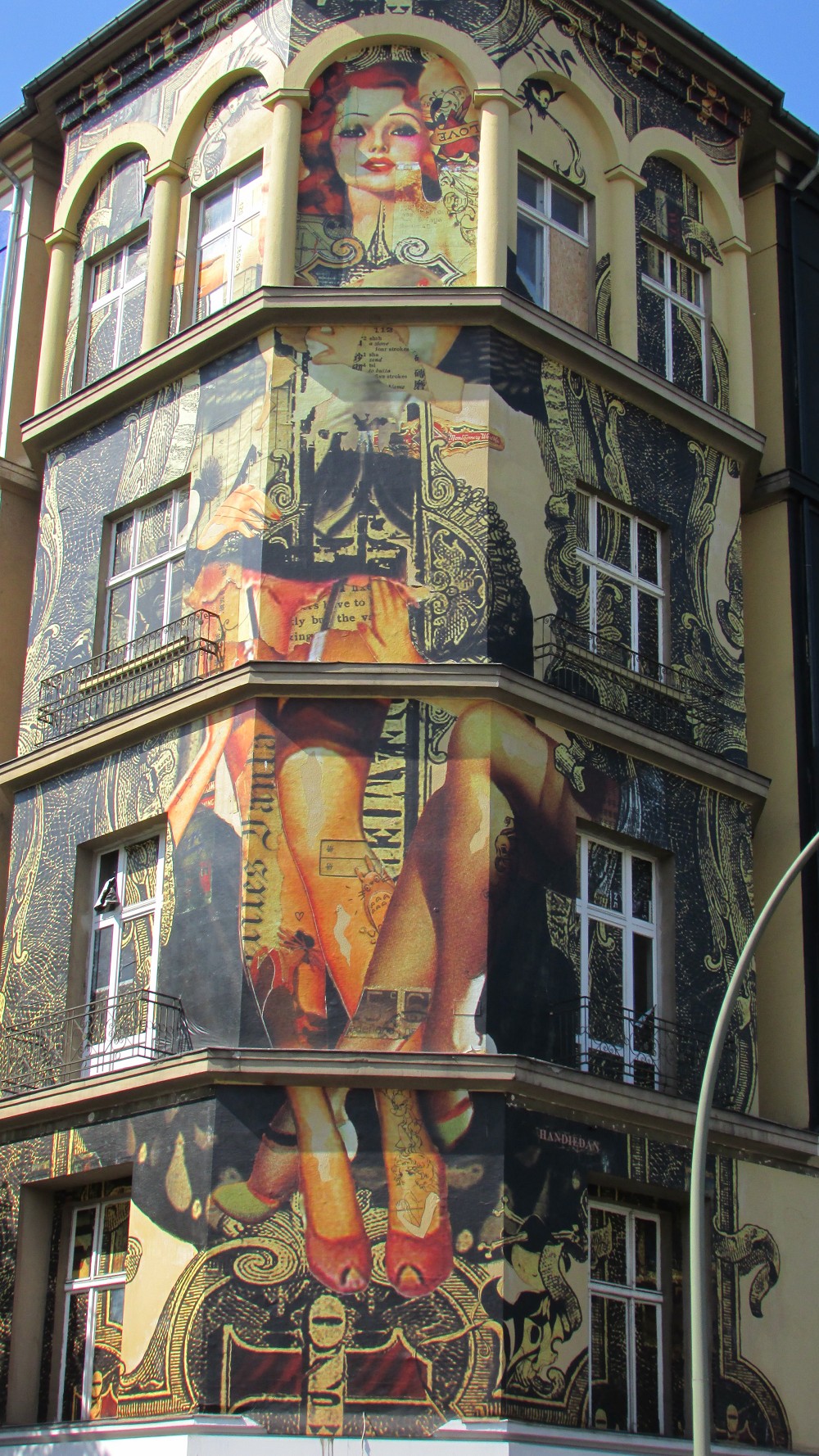 street-art-museum-berlin5